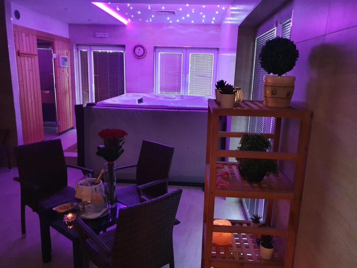 Agropenzion 7Divov Dolna Krupa Luaran gambar