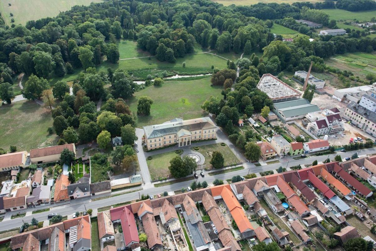 Agropenzion 7Divov Dolna Krupa Luaran gambar